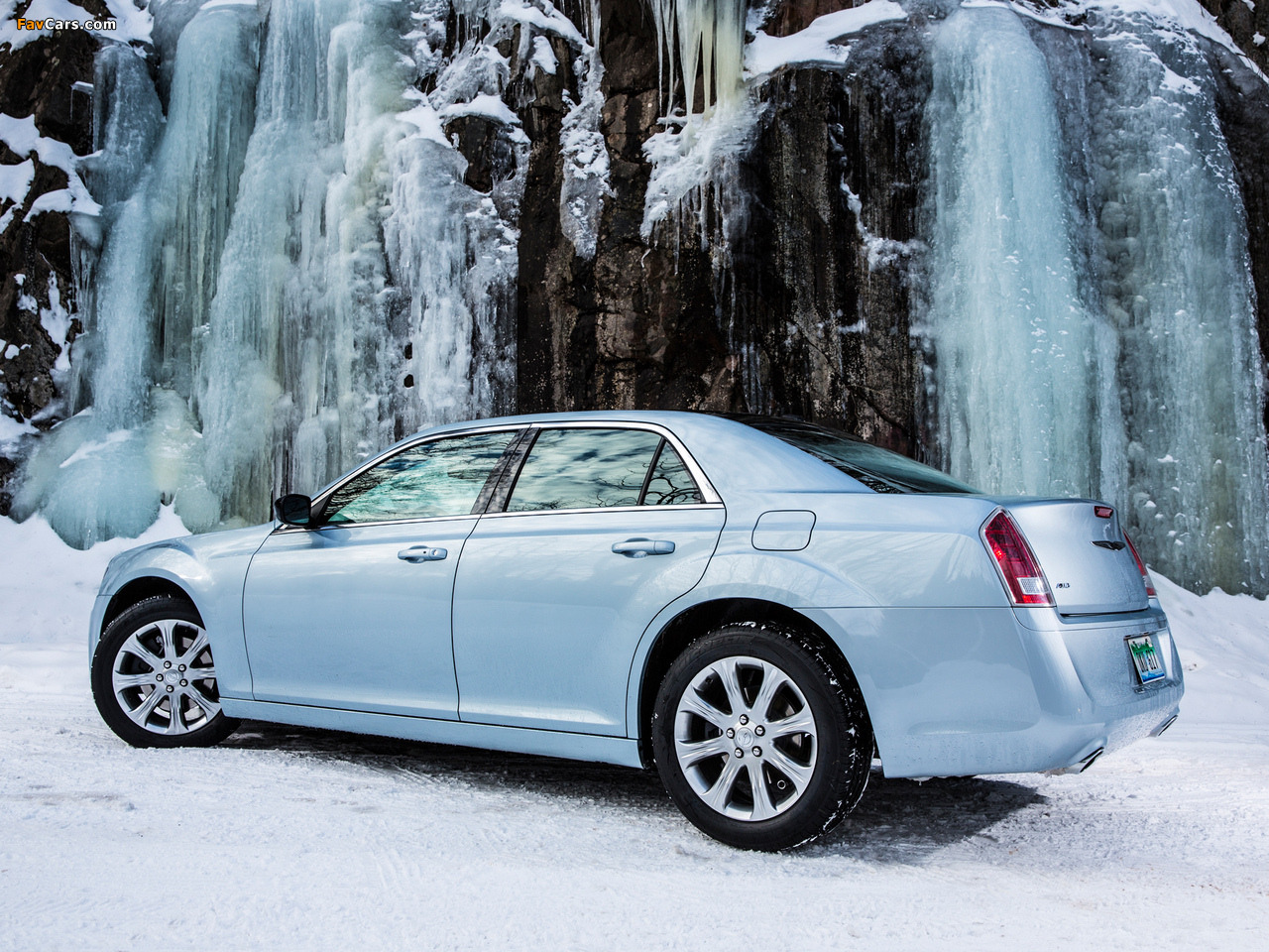 Images of Chrysler 300 Glacier 2013 (1280 x 960)