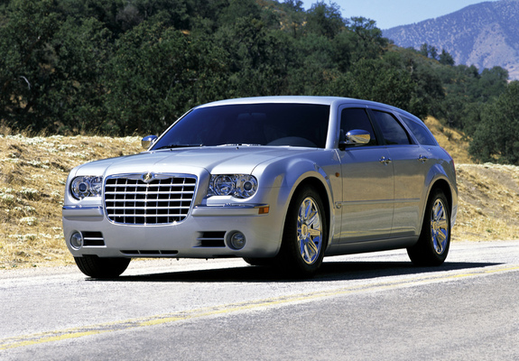 Images of Chrysler 300C Touring Concept 2003
