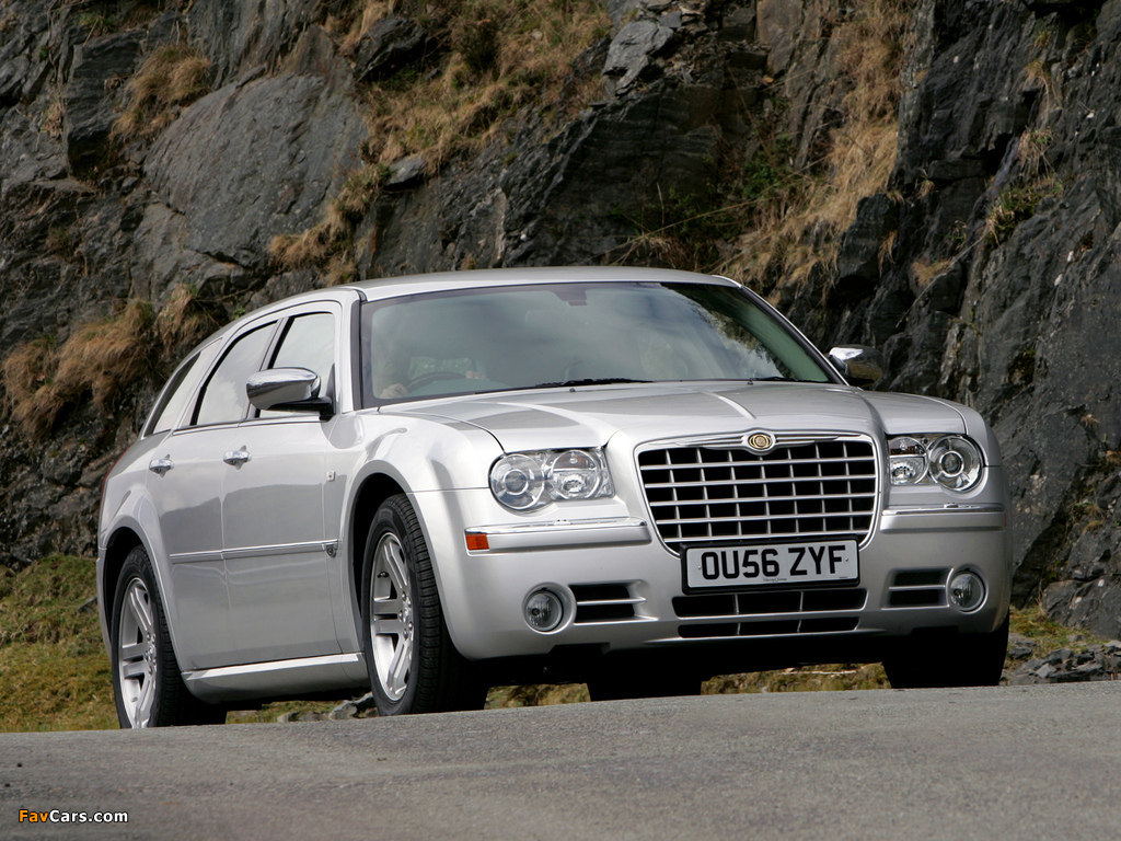 Images of Chrysler 300C Touring UK-spec 2007–10 (1024 x 768)