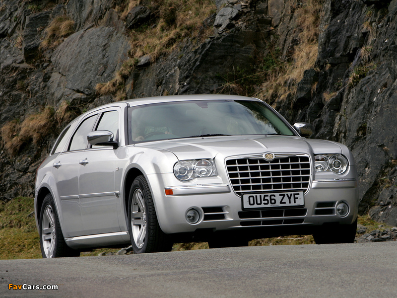 Images of Chrysler 300C Touring UK-spec 2007–10 (800 x 600)