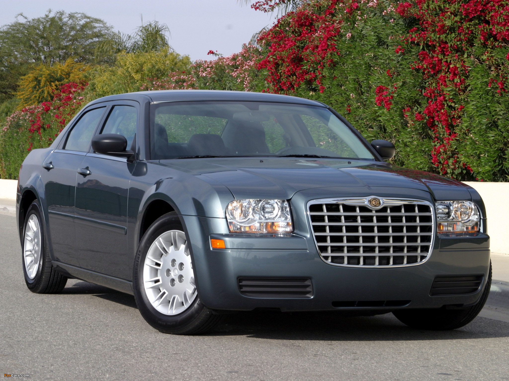 Photos of Chrysler 300 (LX) 2004–07 (2048 x 1536)