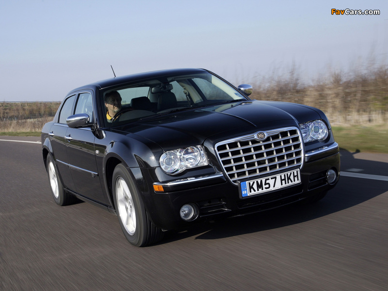 Photos of Chrysler 300C UK-spec (LE) 2007–10 (800 x 600)