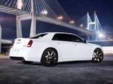 Photos of Chrysler 300 SRT8 2011