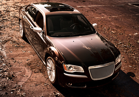 Photos of Chrysler 300C Luxury Series 2012–13