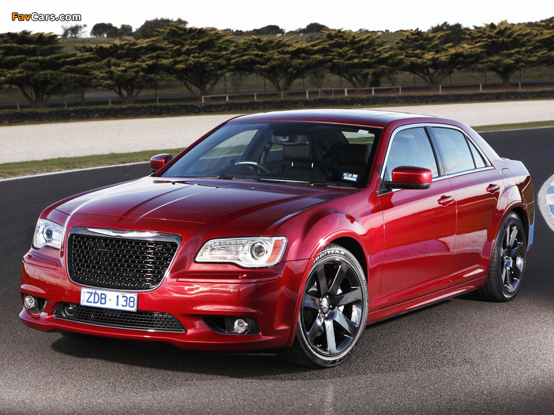 Photos of Chrysler 300 SRT8 AU-spec 2012 (800 x 600)