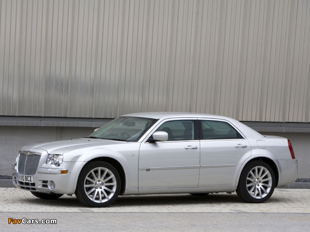 Pictures of Chrysler 300C CRD SRT-Design (LE) 2008–10 (640 x 480)