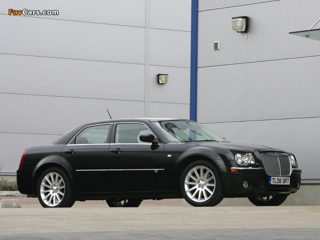 Pictures of Chrysler 300C CRD SRT-Design (LE) 2008–10 (640 x 480)