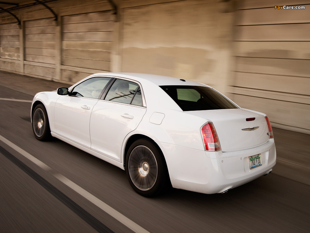 Pictures of Chrysler 300S 2011–14 (1024 x 768)