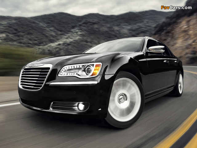 Pictures of Chrysler 300 2011 (640 x 480)