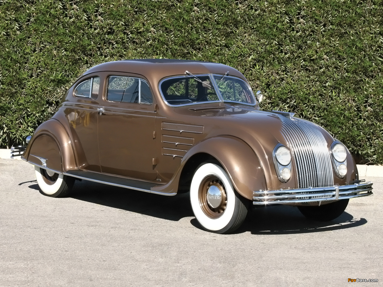 Chrysler Imperial Airflow CV Coupe 1934 wallpapers (1280 x 960)