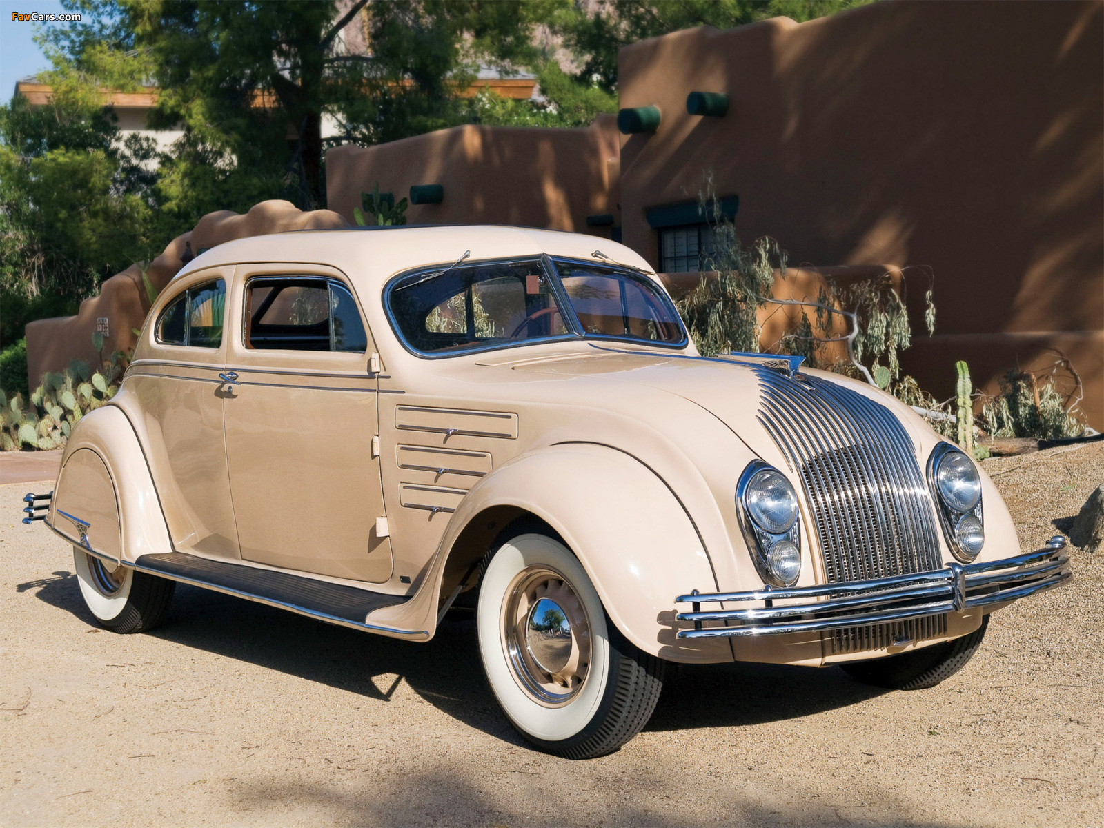 Photos of Chrysler Imperial Airflow CV Coupe 1934 (1600 x 1200)