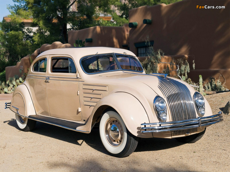 Photos of Chrysler Imperial Airflow CV Coupe 1934 (800 x 600)