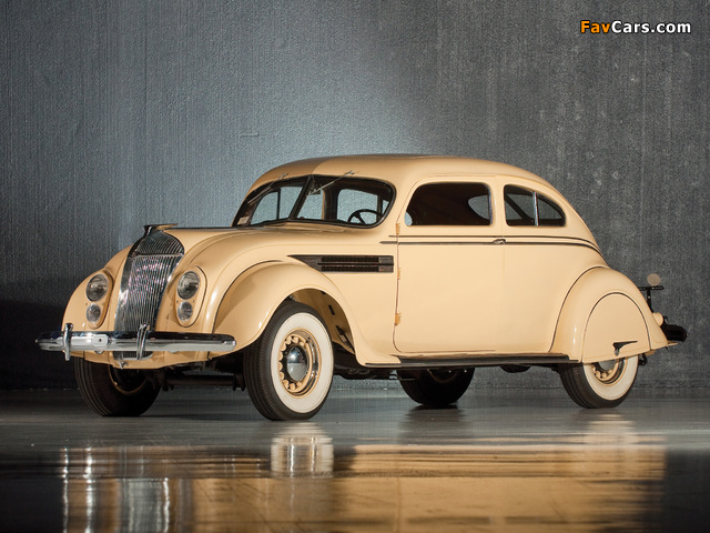 Photos of Chrysler Imperial Airflow Coupe 1936 (640 x 480)
