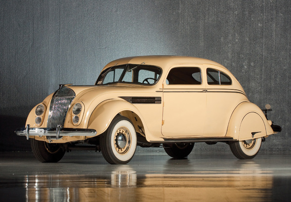 Photos of Chrysler Imperial Airflow Coupe 1936