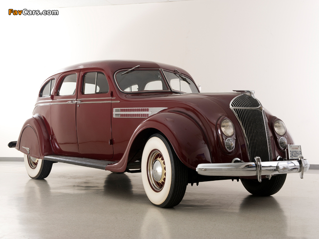 Chrysler Imperial Airflow Sedan 1936 wallpapers (640 x 480)
