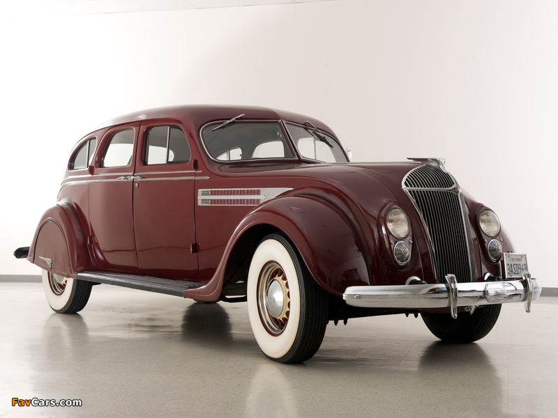 Chrysler Imperial Airflow Sedan 1936 wallpapers (800 x 600)