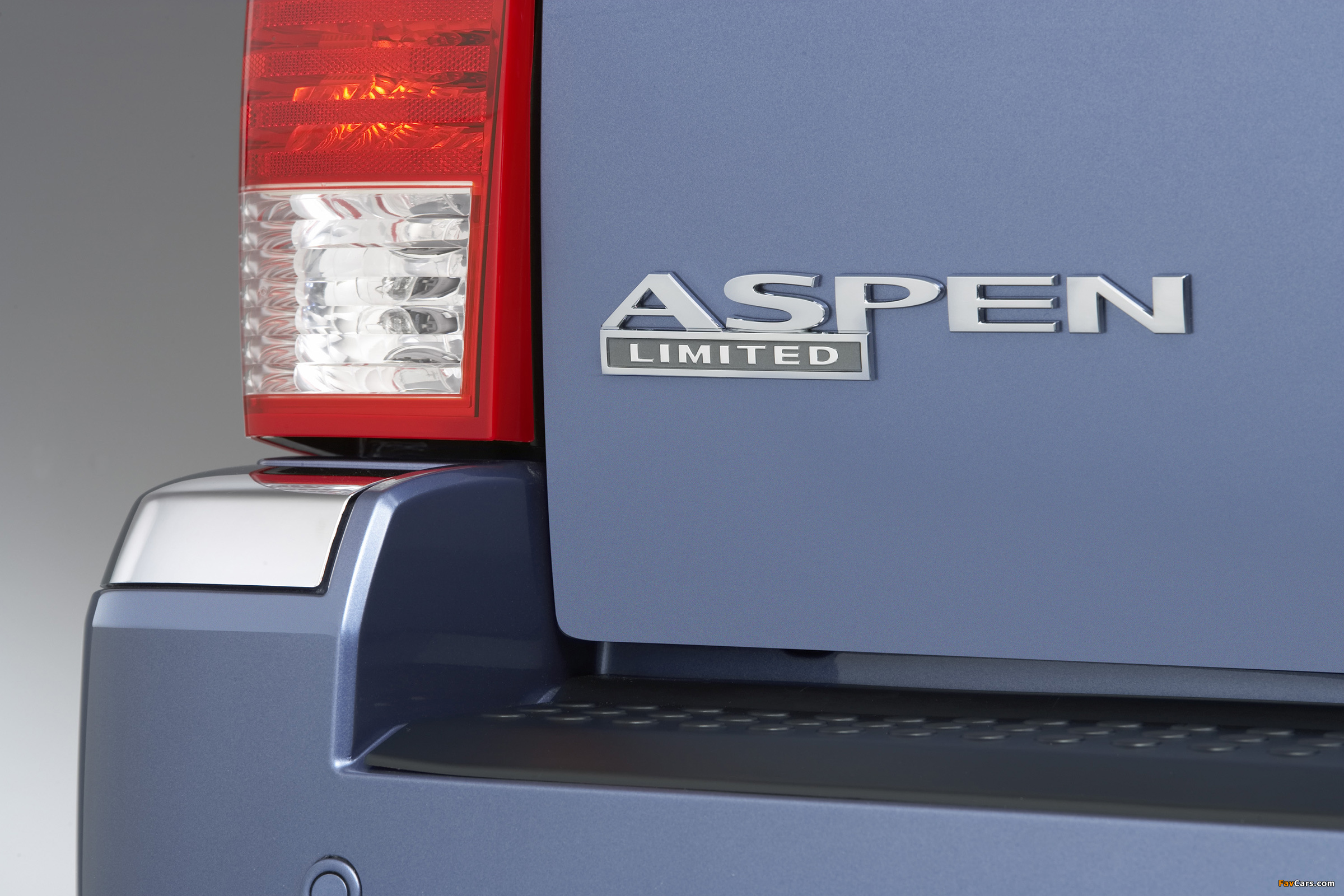 Chrysler Aspen 2006–2008 images (2400 x 1600)