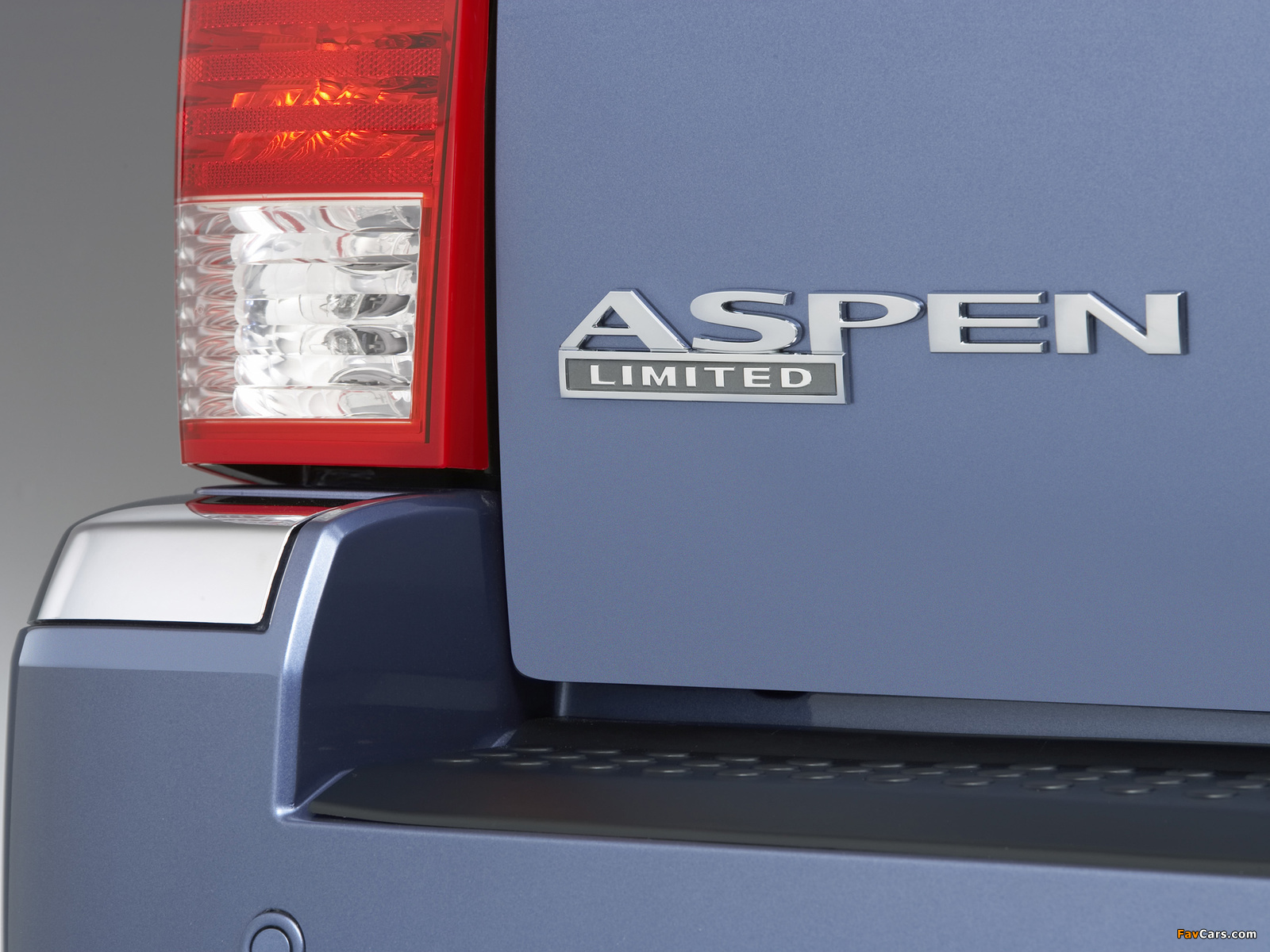 Chrysler Aspen 2006–2008 images (1600 x 1200)