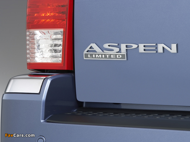Chrysler Aspen 2006–2008 images (640 x 480)