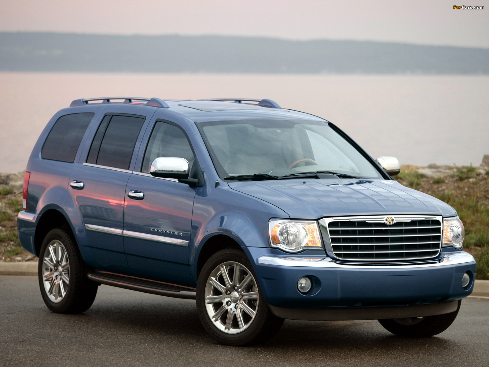 Chrysler Aspen 2006–08 pictures (1600 x 1200)