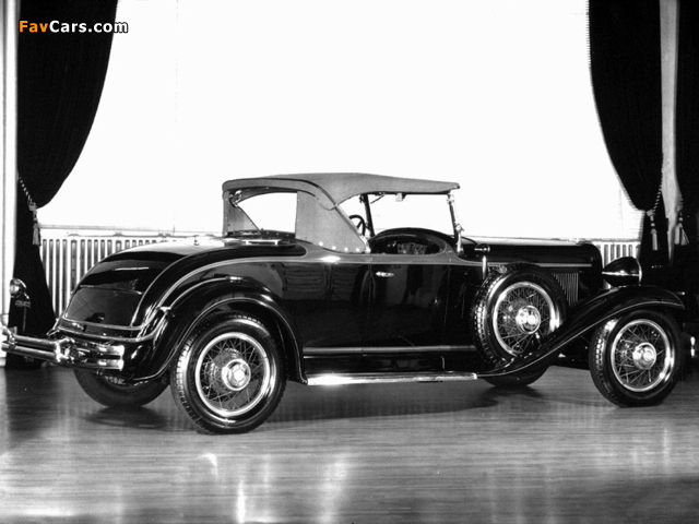 Chrysler CM New Six Roadster 1931–32 wallpapers (640 x 480)