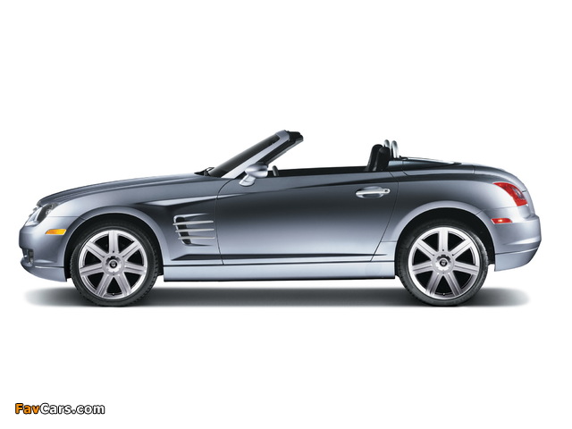 Images of Chrysler Crossfire Roadster 2007–08 (640 x 480)