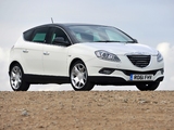 Photos of Chrysler Delta 2011