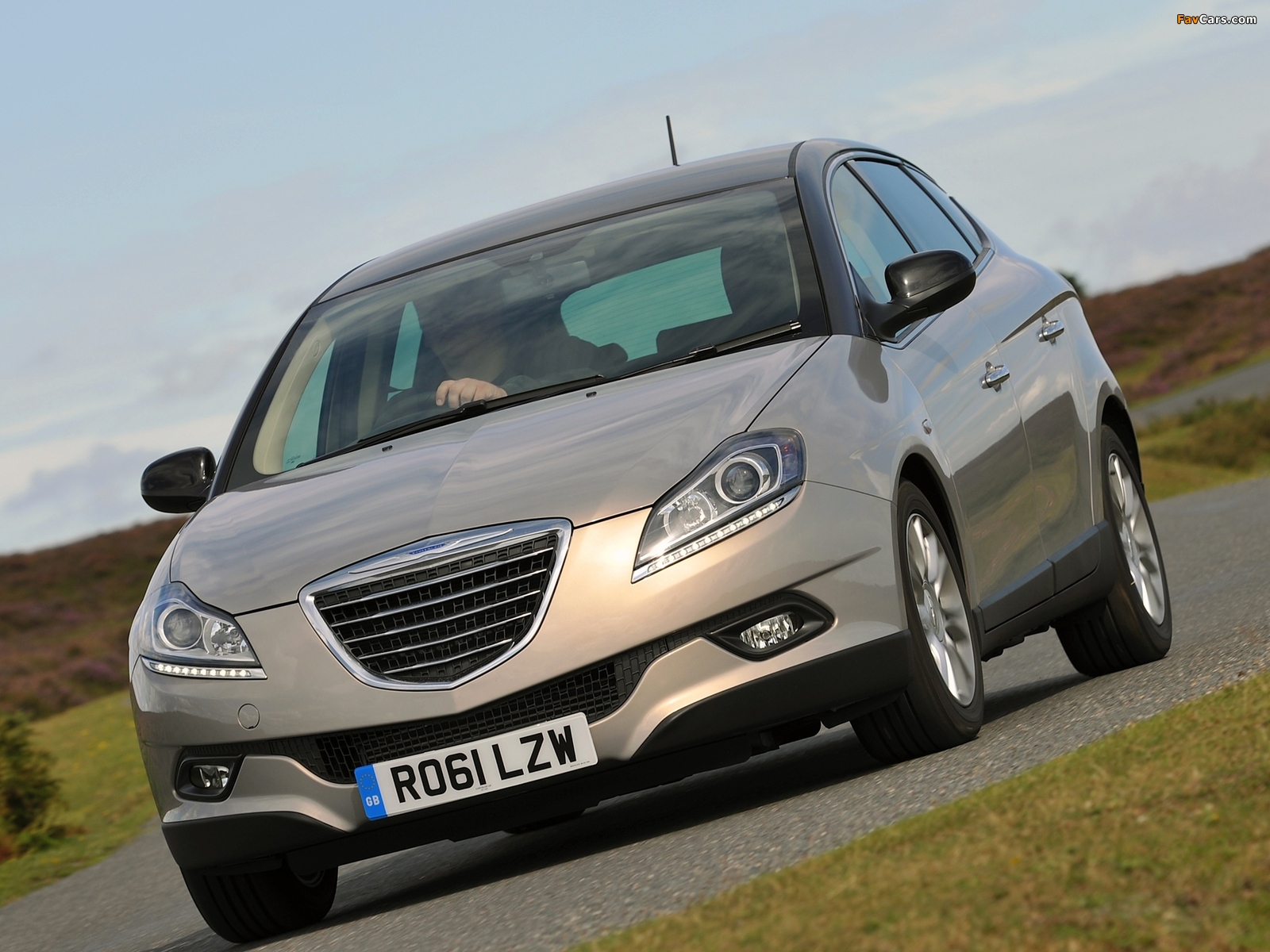 Pictures of Chrysler Delta 2011 (1600 x 1200)