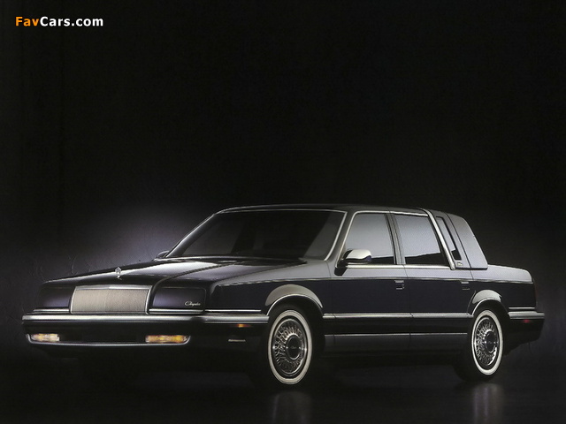 Chrysler New Yorker Fifth Avenue 1992 wallpapers (640 x 480)