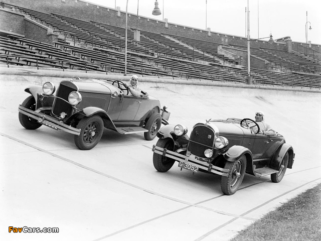 Chrysler Imperial Lightweight Roadster (L80) 1929 & Imperial Roadster (L80) 1928 images (640 x 480)