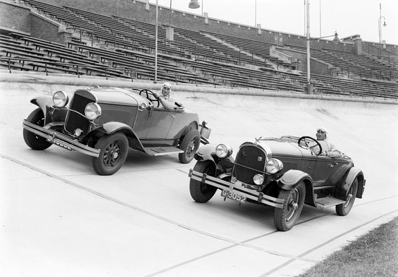 Chrysler Imperial Lightweight Roadster (L80) 1929 & Imperial Roadster (L80) 1928 images