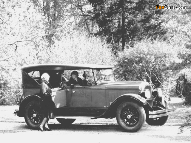 Chrysler Imperial Touring 1930 images (640 x 480)