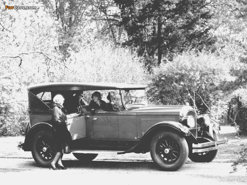 Chrysler Imperial Touring 1930 images (800 x 600)