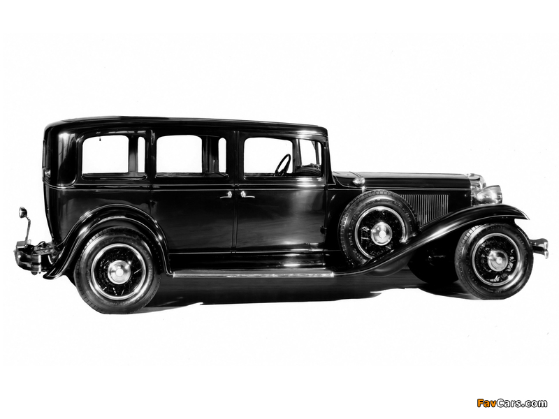 Chrysler Imperial Eight Sedan-Limousine (CG) 1931 images (800 x 600)