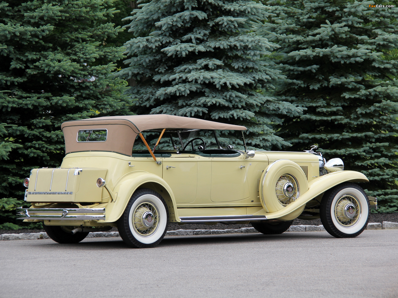 Chrysler CG Imperial Dual Cowl Phaeton by LeBaron 1931 photos (1600 x 1200)