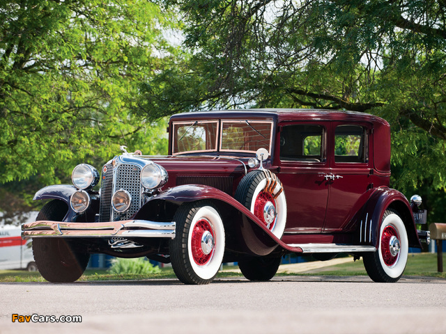 Chrysler Imperial Close-Coupled Sedan (CG) 1931 photos (640 x 480)