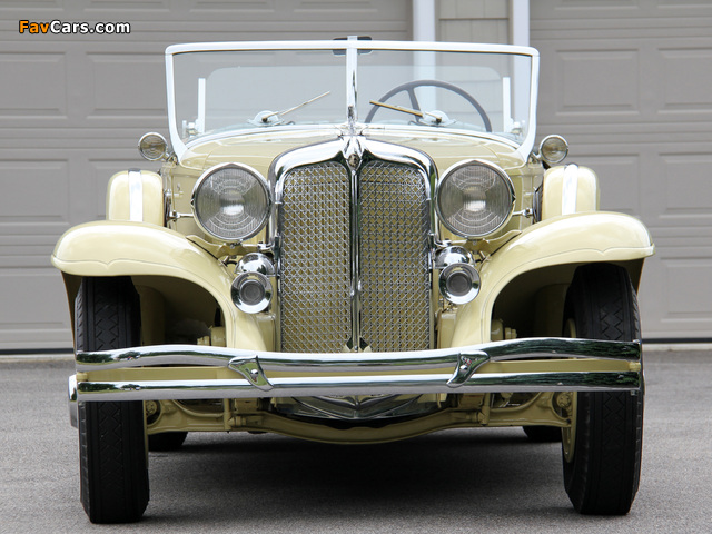 Chrysler CG Imperial Dual Cowl Phaeton by LeBaron 1931 pictures (640 x 480)