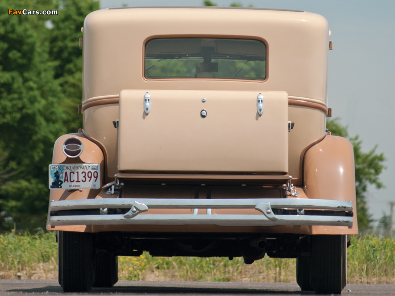 Chrysler CG Imperial Sedan 1931 pictures (800 x 600)