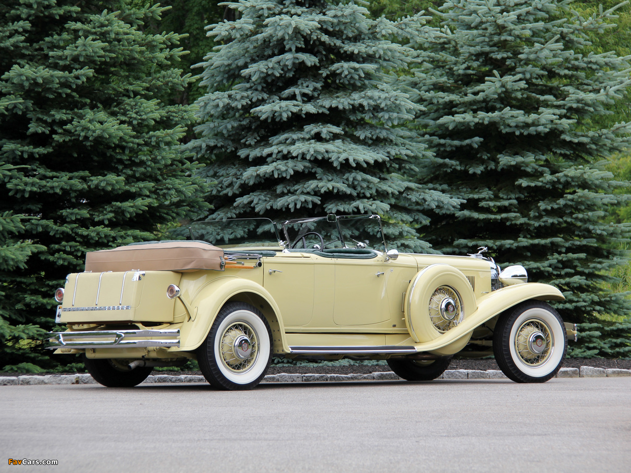 Chrysler CG Imperial Dual Cowl Phaeton by LeBaron 1931 wallpapers (1280 x 960)