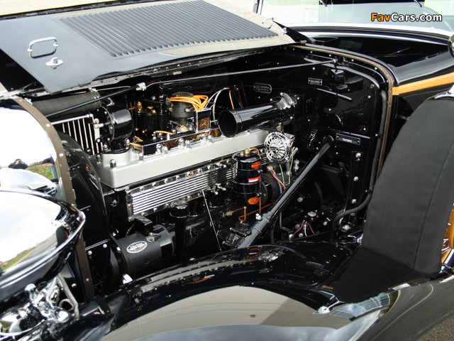 Chrysler Imperial Convertible Victoria by Waterhouse (CG) 1931 wallpapers (640 x 480)