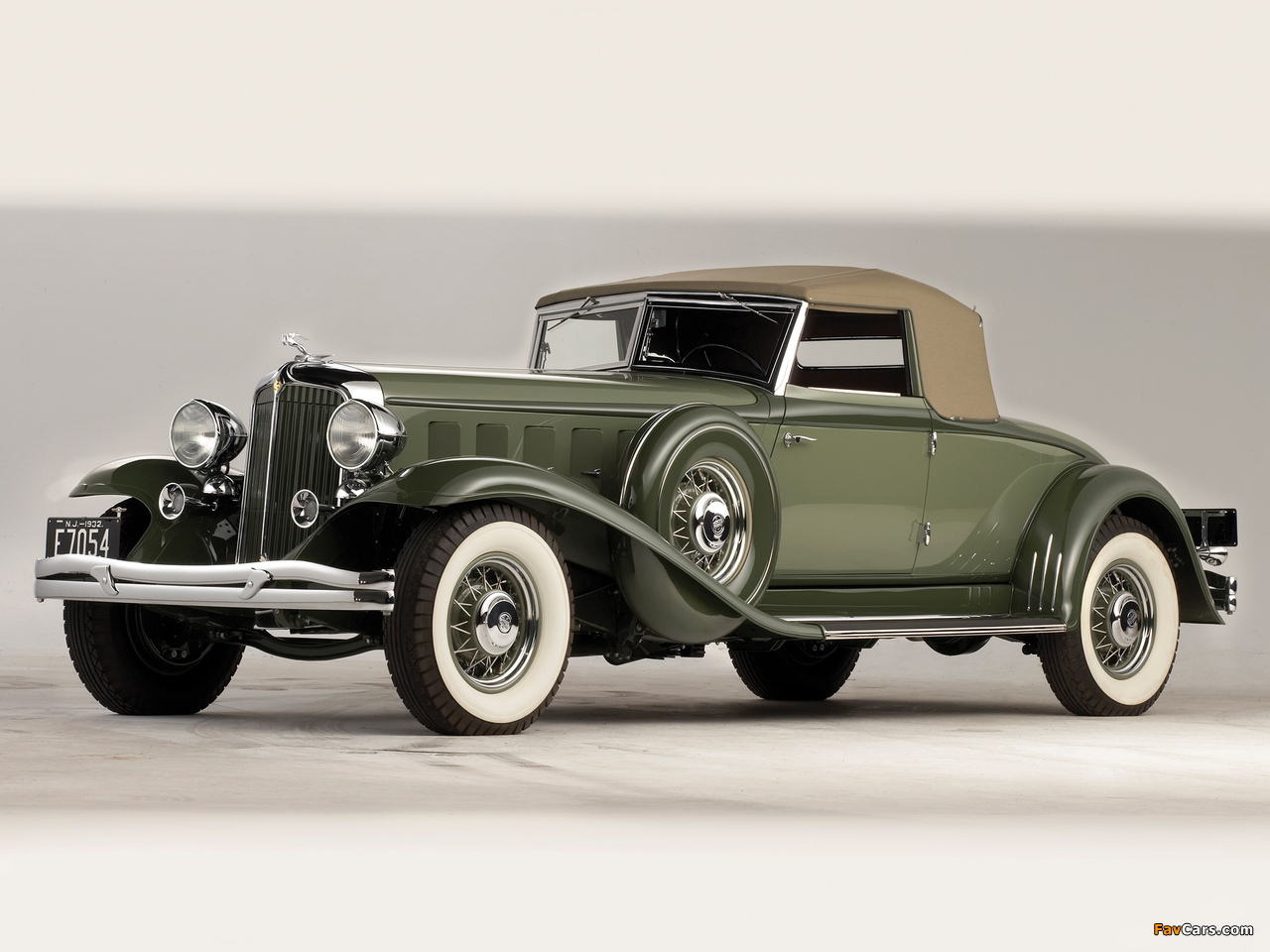 Chrysler Imperial Convertible Coupe by LeBaron (CL) 1932 photos (1280 x 960)