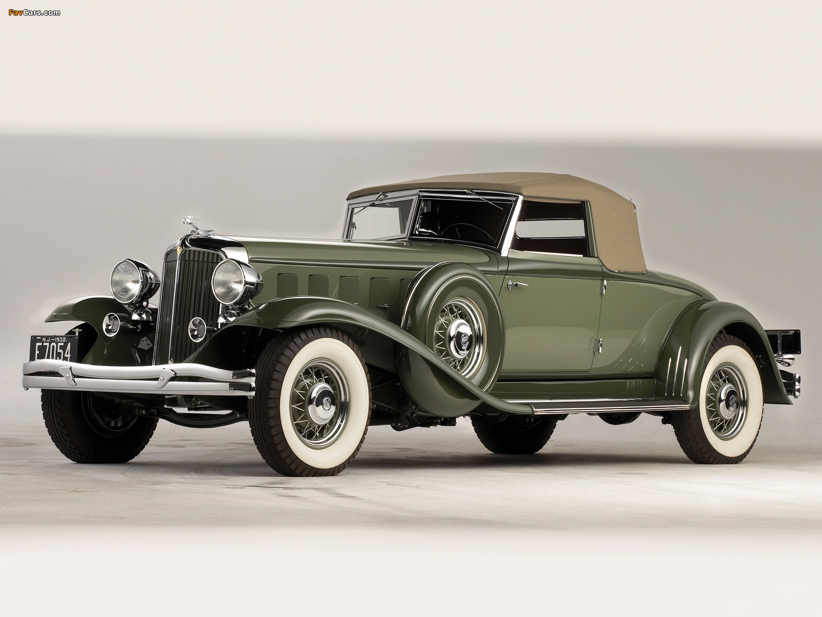 Chrysler Imperial Convertible Coupe by LeBaron (CL) 1932 photos (1600 x 1200)