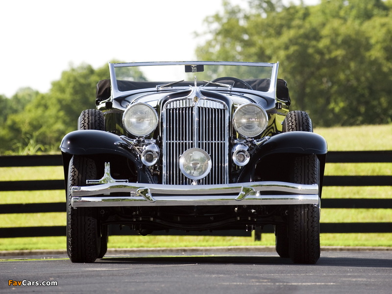 Chrysler Imperial Roadster by Bohman & Schwartz (CH) 1932 wallpapers (800 x 600)