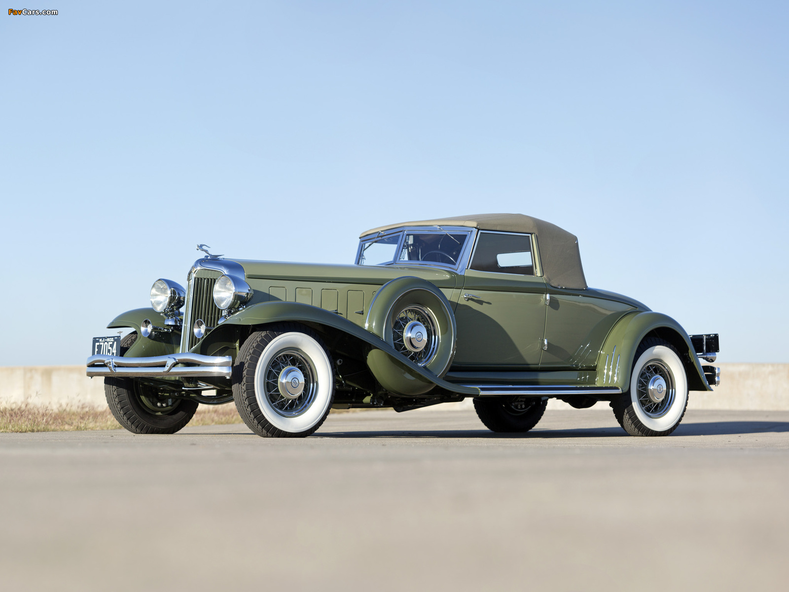 Chrysler Imperial Convertible Coupe by LeBaron (CL) 1932 wallpapers (1600 x 1200)