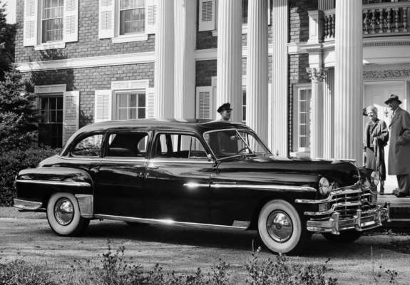 Chrysler Imperial 4-door Sedan 1949 photos