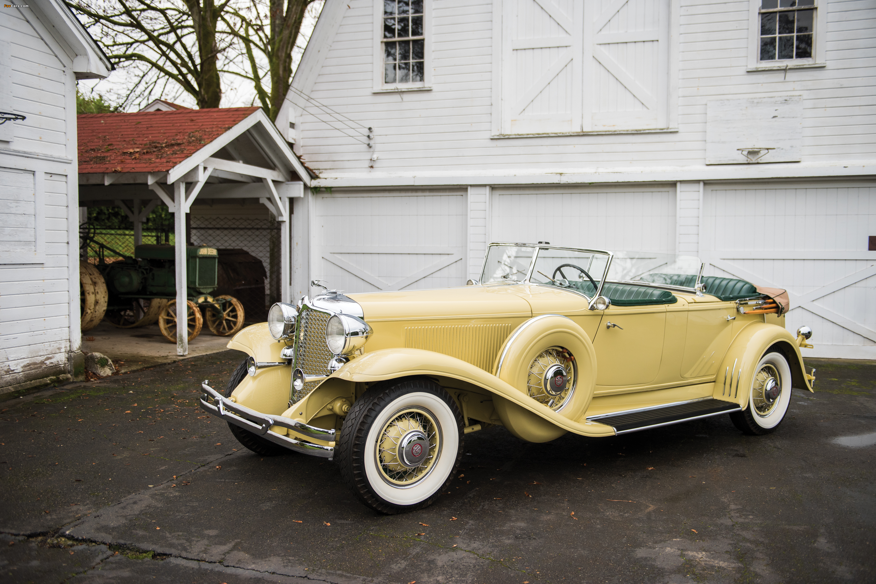 Images of Chrysler Imperial Dual Cowl Phaeton by LeBaron (CG) 1931 (3600 x 2403)