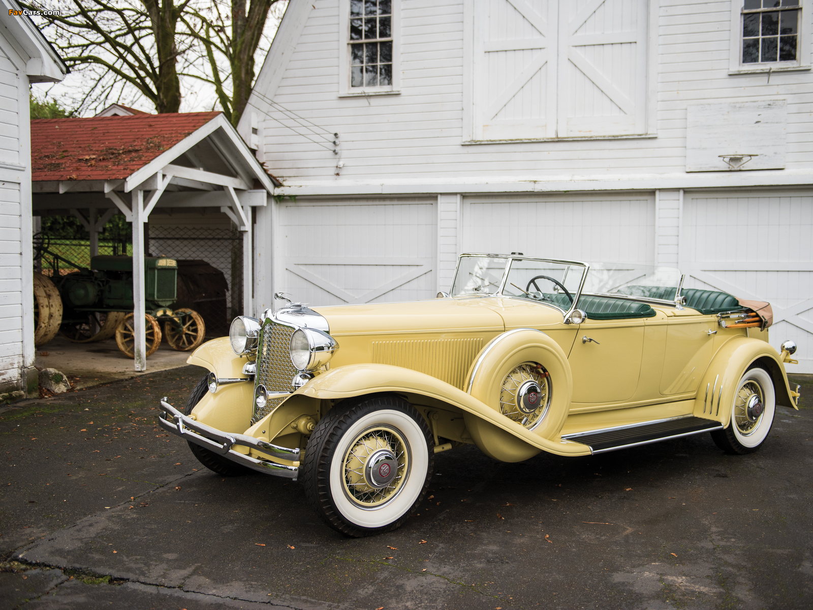Images of Chrysler Imperial Dual Cowl Phaeton by LeBaron (CG) 1931 (1600 x 1200)