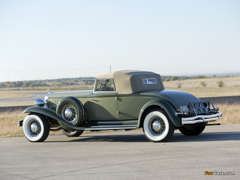 Images of Chrysler Imperial Convertible Coupe by LeBaron (CL) 1932 (800 x 600)