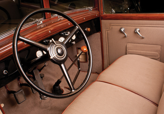 Photos of Chrysler CG Imperial Sedan 1931