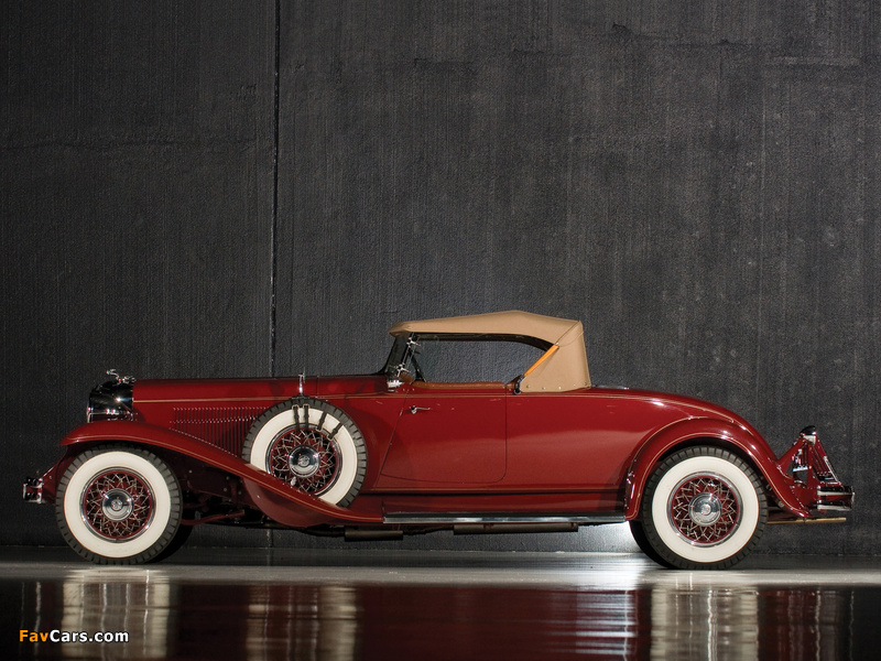 Photos of Chrysler Imperial Roadster by LeBaron (CG) 1931 (800 x 600)